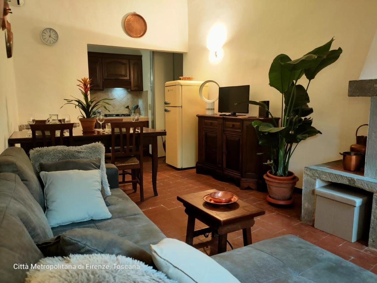 Overlooking'S Duomo Apartment In Mercato Centrale Florence Exterior photo