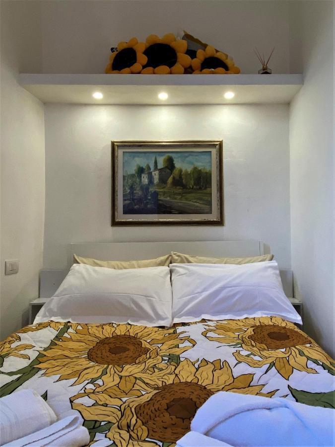 Overlooking'S Duomo Apartment In Mercato Centrale Florence Exterior photo